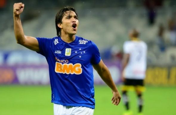 Marcelo Moreno espera que diretoria do Cruzeiro contrate jogadores experientes para a disputa da Série B do Campeonato Brasileiro - Foto: Reprodução