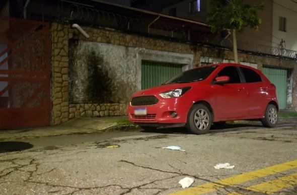 Motorista de aplicativo foi baleado em tentativa de assalto no bairro Fernão Dias, em BH — Foto: Danilo Girundi/TV Globo