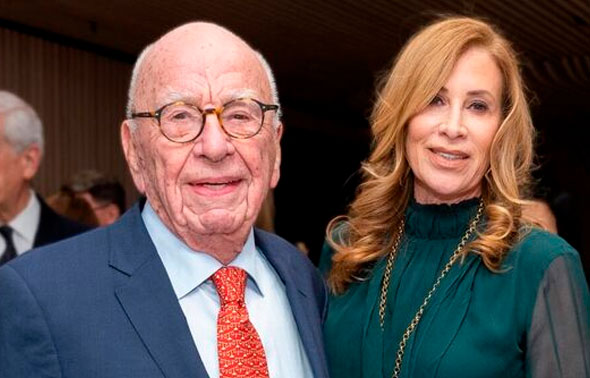 Rupert Murdoch, 92, e Ann Lesley Smith, 66. (Twitter/@nypost)