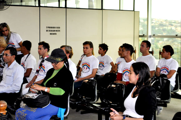 Representantes do movimento LGBTT assistiram a reunião / Foto: Marcelo Paiva