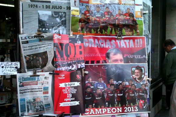 Jornais da cidade ainda repercutem final do campeonato argentino / Foto: Marcelo Paiva