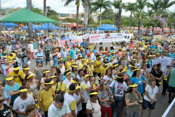 Grande público compareceu à Praça da Feirinha no sábado / Foto: Marcelo Paiva