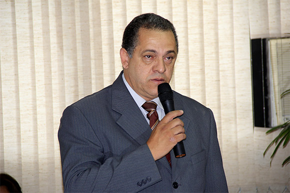 João Simões falando já como comandante da GCM / Foto: Alan Junio