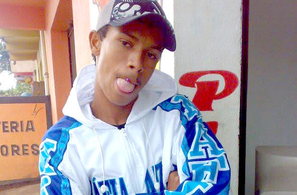 Leandro morreu atingido por um tiro no ombro / Foto: Reprodução Facebook