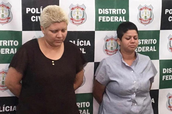 Segundo a polícia, mãe da criança contou com a ajuda da companheira, de 28 anos/Foto: Divulgação