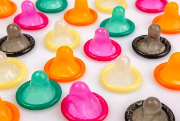 Preservativo, o método mais conhecido, acessível e eficaz para se prevenir da infecção pelo HIV e outras doenças sexualmente transmissíveis — Foto: Pixabay