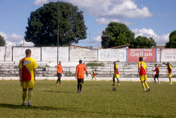 Jogadores iniciaram trabalho de olho no Betim no próximo domingo / Foto: Kener Tarabal