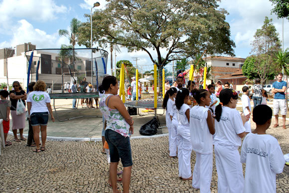 Associação busca parcerias para revitalização da praça / Foto: Marcelo Paiva