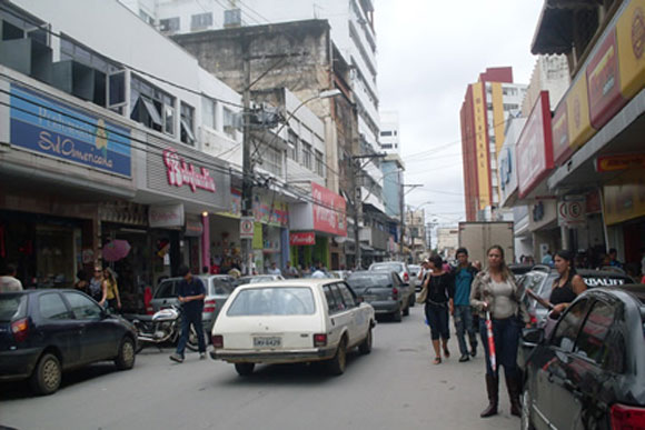 Lojas do centro da cidade voltam a funcionar na sexta-feira / Foto: Divulgação CDL