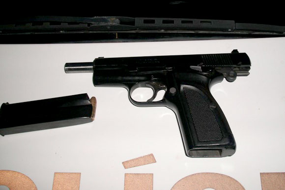 Uma das oito armas apreendidas pela patrulha / Foto: Divulgação PM 