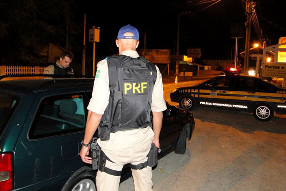 Dirigir sob efeito de álcool é uma das maiores causas de acidentes nas estradas / Foto: Divulgação