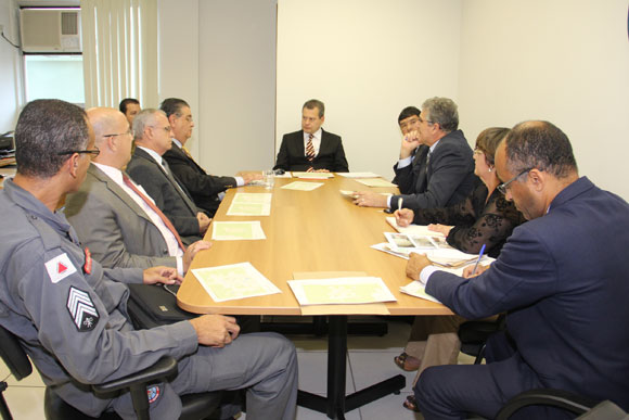 Reunião com o secretário de estado de Defesa Social revelou limitações de segurança / Foto: Divulgação