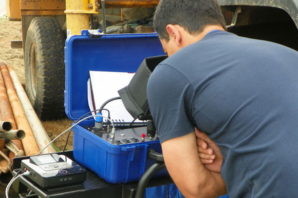 Perfilagem ótica realizada durante o Estudo Hidrogeológico / Foto: Ascom SAAE