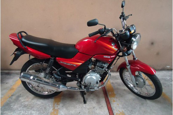 A moto recuperada é uma Yamaha/ YBR vermelha semelhante a foto / Foto: motofan.com.br