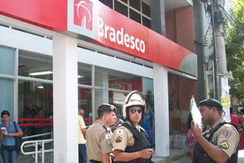 Vítima deixou a agência com R$4,5 mil no bolso / Foto: Arquivomixnotícias