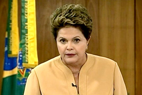 Presidência pagou mais de R$ 3 mil pelo penteado e maquiagem da Presidente / Foto: Reprodução