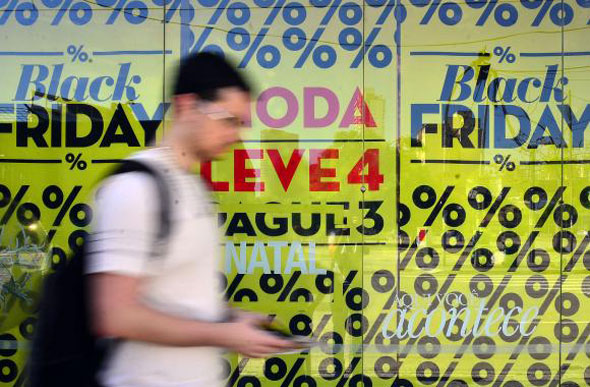 Caso o consumidor identifique práticas inadequadas, a orientação do Procon é que busque seus direitos / Foto: Agência Brasil