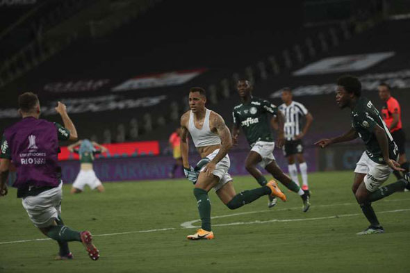 Foto: RICARDO MORAES / POOL / AFP