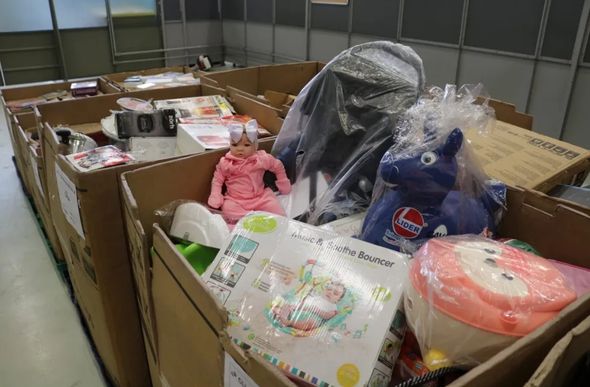 Brinquedos à venda em leilão dos Correios em São Paulo — Foto: Correios/Divulgação