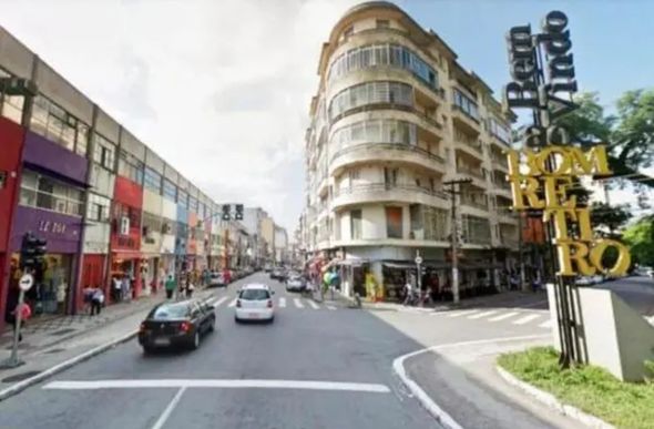 A tentativa de roubo ocorreu no Bom Retiro, região central de São Paulo — Foto: Reprodução/Google Street View