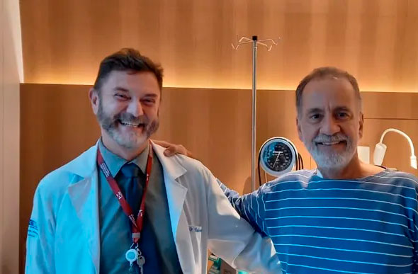 Médico Vanderson Rocha (à esq.) e Paulo Peregrino (à dir.) — Foto: Arquivo pessoal