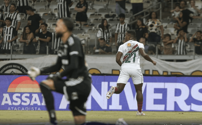 Arias marcou o segundo gol do Fluminense sobre o Atlético no Mineirão/Foto: Marcelo Goncalves/Fluminense