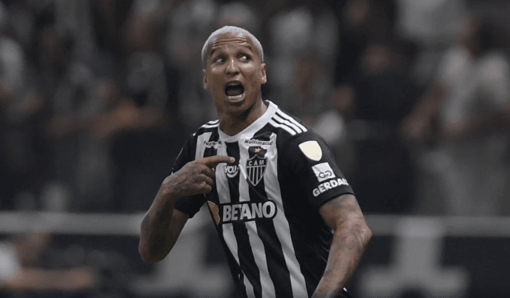 Herói improvável, Deyverson marcou dois gols e colocou Atlético na semifinal da Libertadores/Foto: AFP/DM
