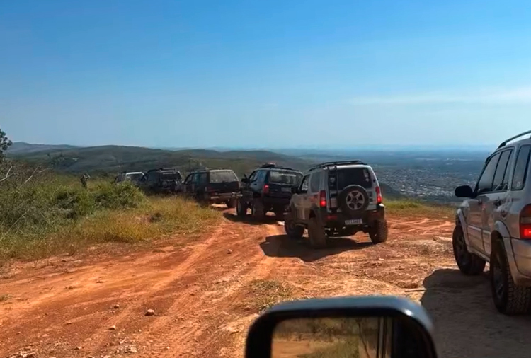 Passeio 4x4 irá explorar estradas rurais de Sete Lagoas e região durante o Javaporco Adventure. Imagem ilustrativa: Cavacana 4x4 Overland/Reprodução.